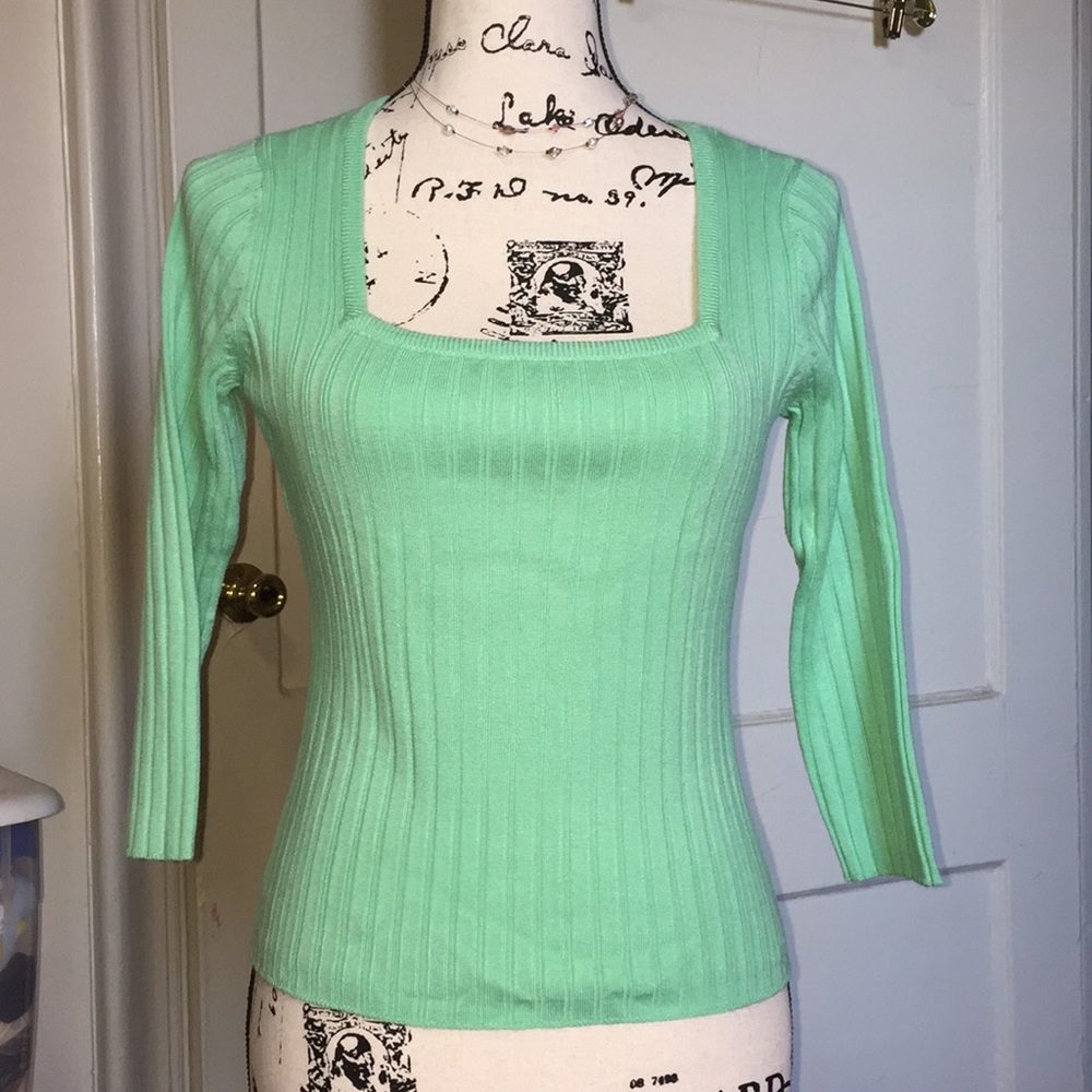 NWOT NY&CO mint green sweater.